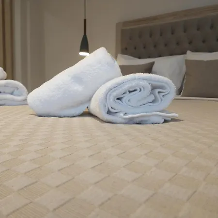 Menta لِتوخورو